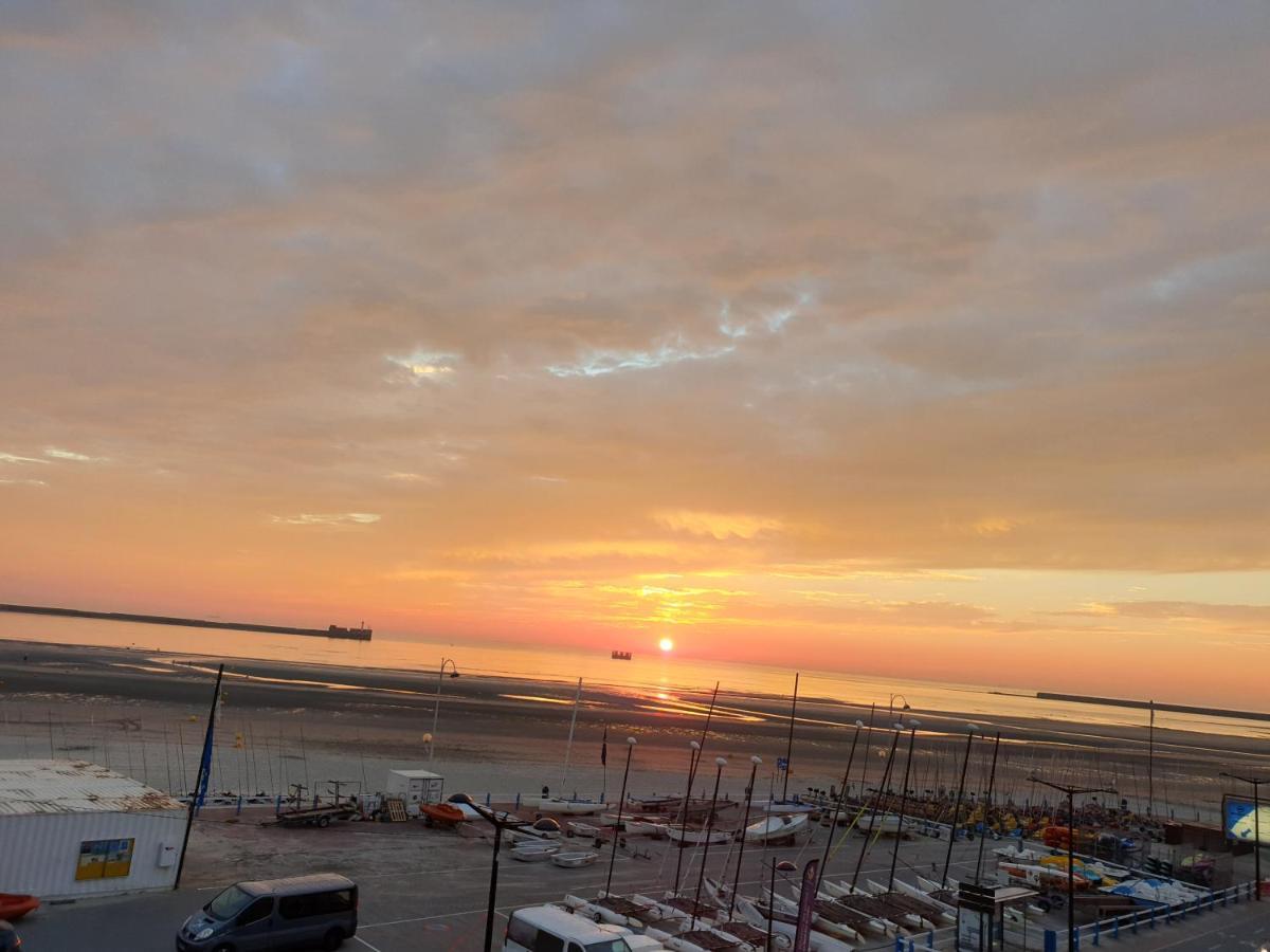 La Vue Sur Mer - Appart Avec Place De Parking Boulogne-sur-Mer Dış mekan fotoğraf
